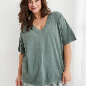 Aerie oversized extreme v-neck boyfriend t-shirt